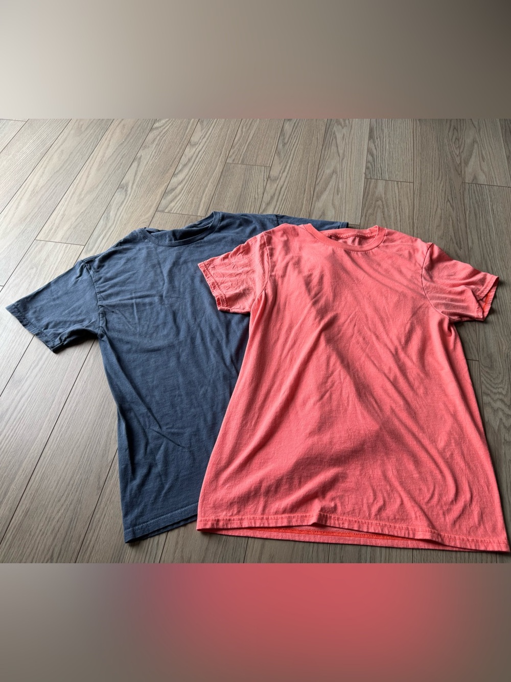 Men’s ' Short-Sleeve Tee in Coral and Navy - Pack of 2
